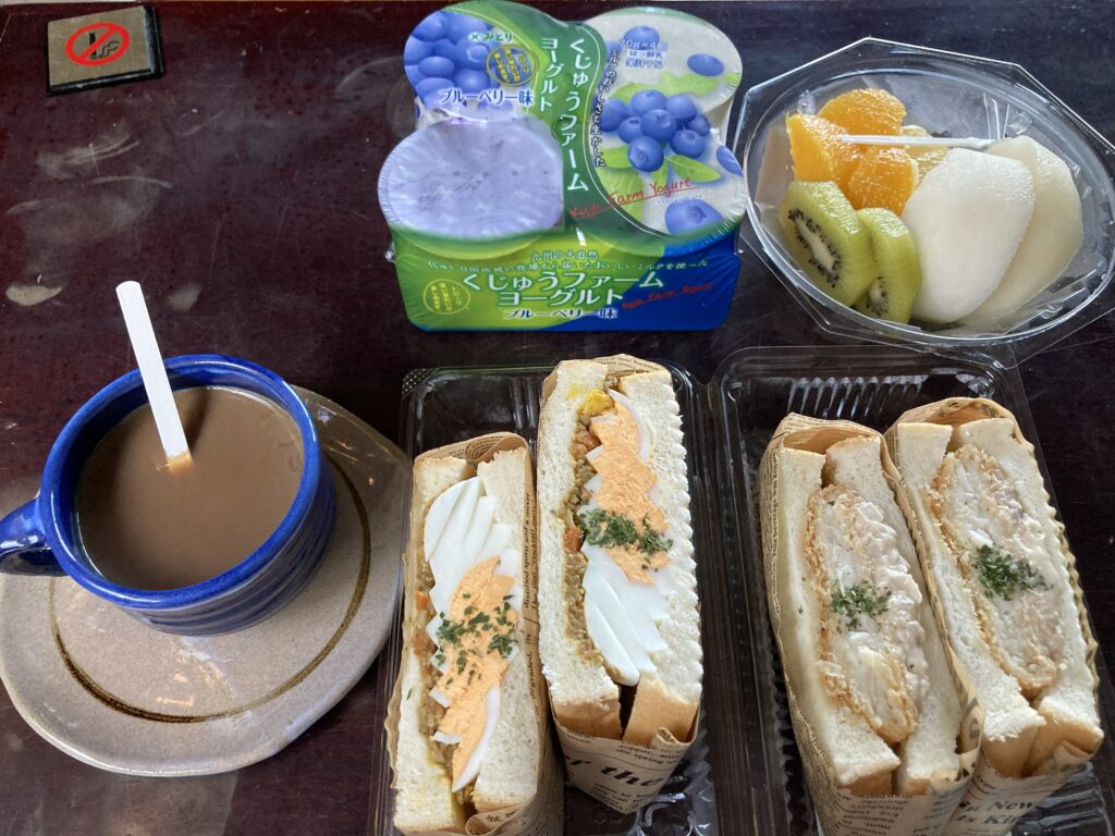 ダイキョービックバリューで買った朝食